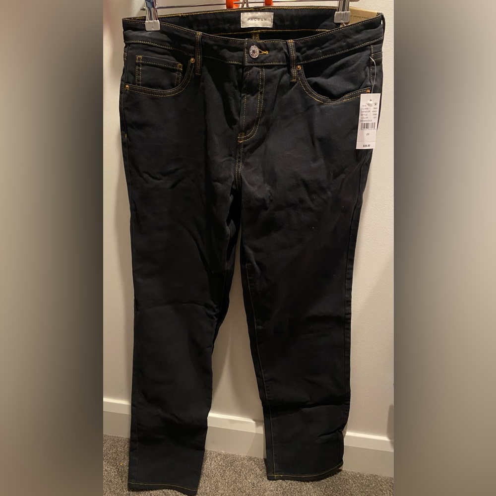 PacSun low rise, straight leg women’s  jeans